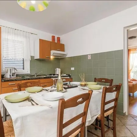 Family Friendly With A Swimming Pool Zagore, Opatija - 20003 Apartment